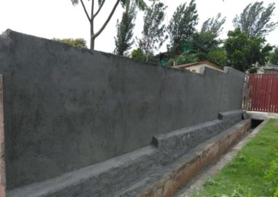 Construction du mur d’enceinte